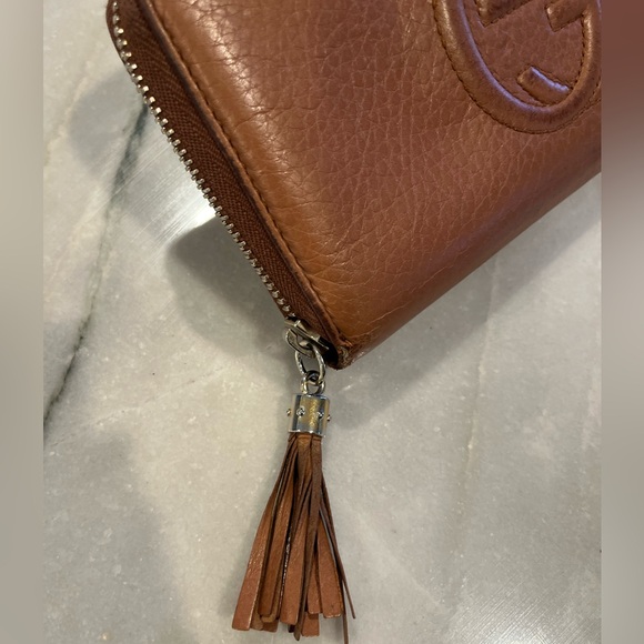 Gucci Tan Leather Wallet with Tassel - Picture 9 of 12